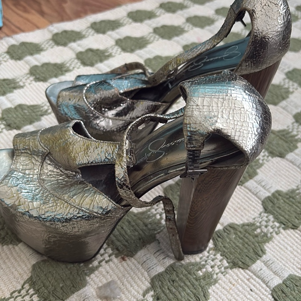 Jessica Simpson platform wood and gold heels